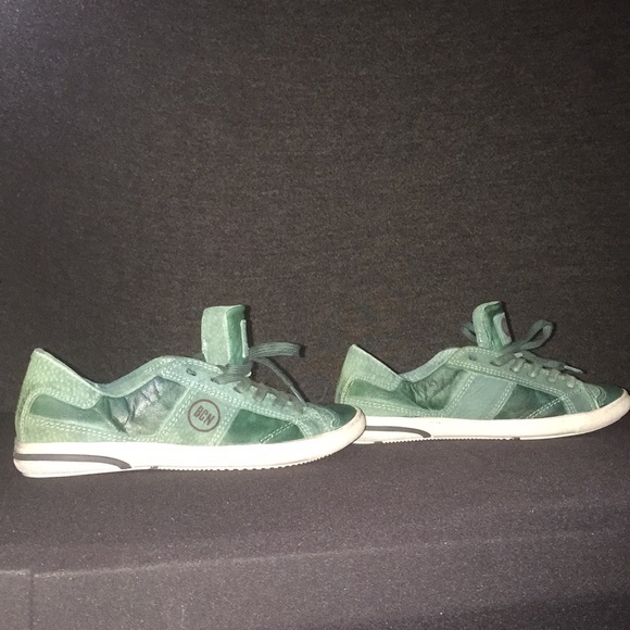 BCN Brand Sneakers - Picture 3 of 8